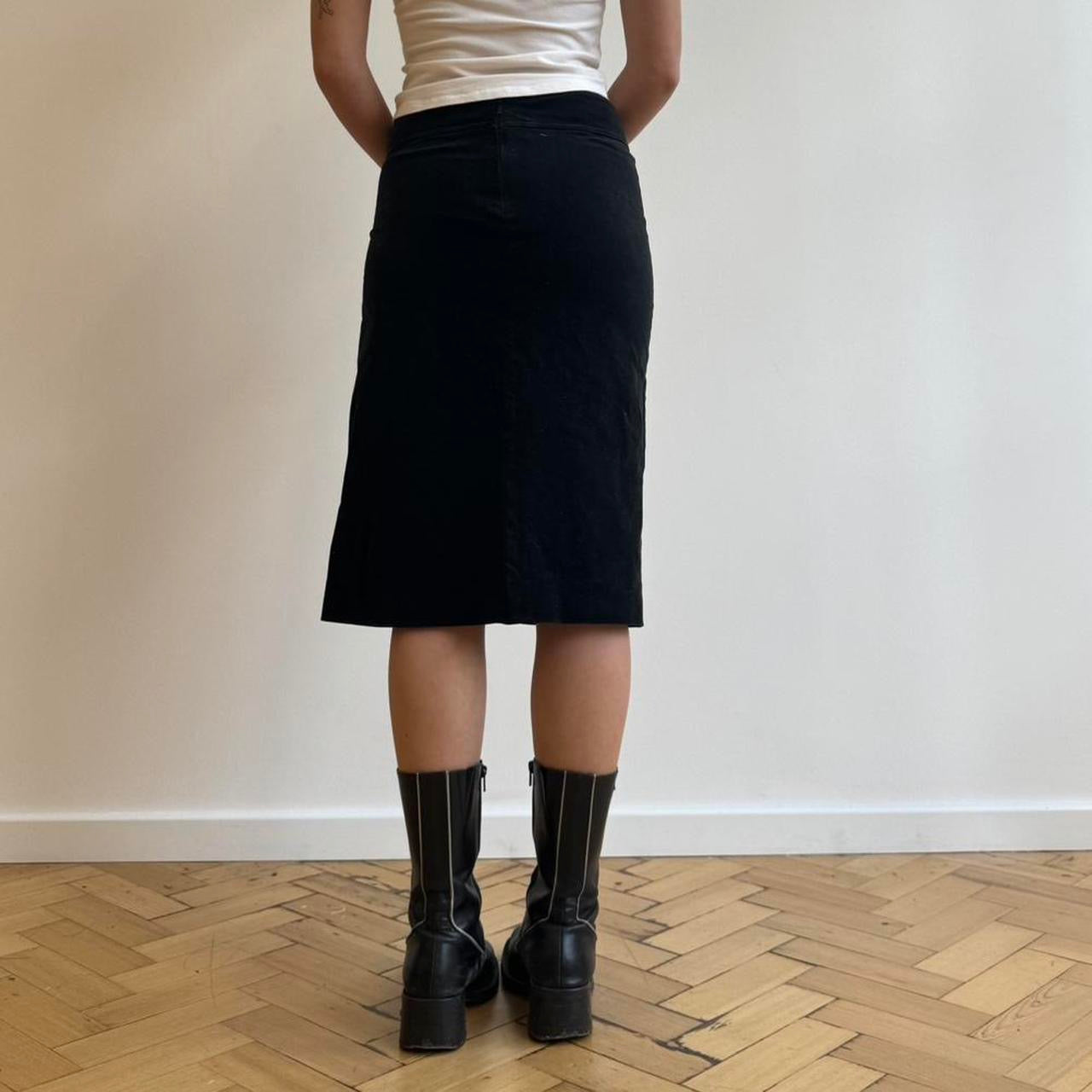 Gucci black pencil skirt with lace up tie detail